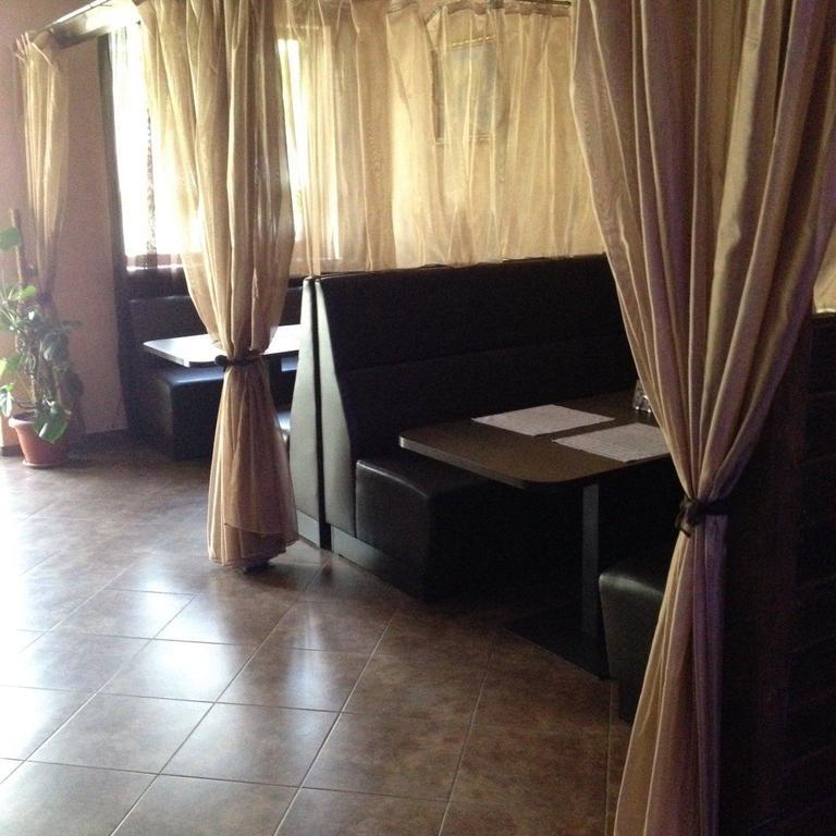 Hotel Yar Κχαρκίβ Εξωτερικό φωτογραφία